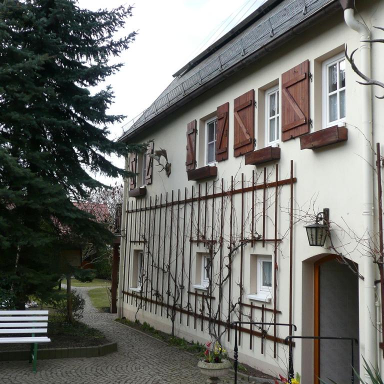 00024_b04_haus