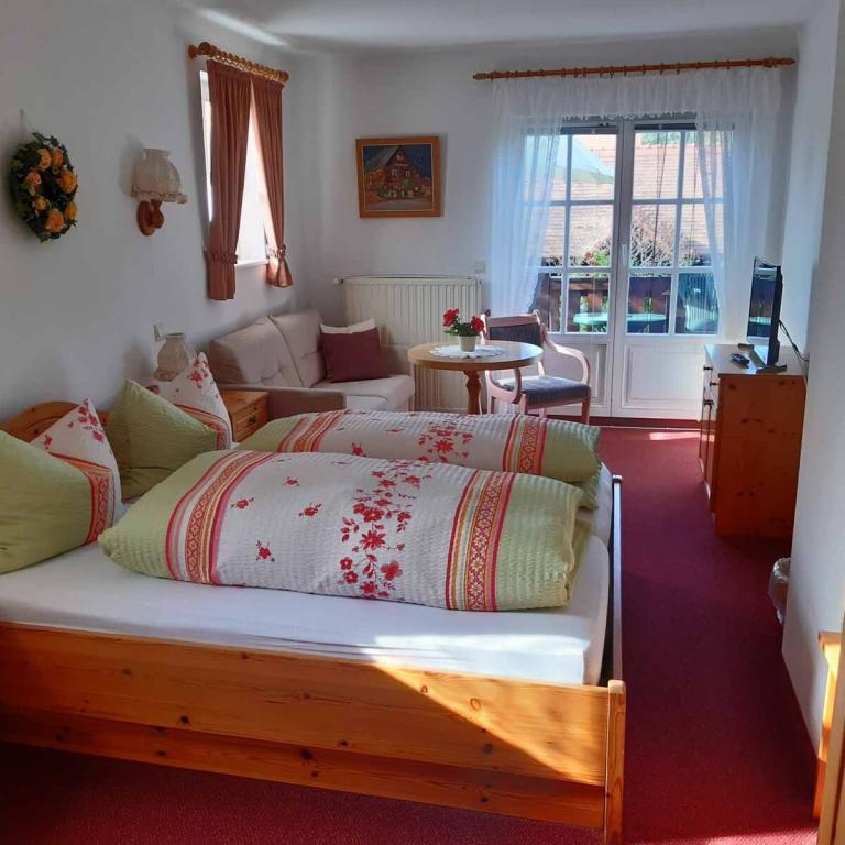 00024_b22_Zimmer 5.1